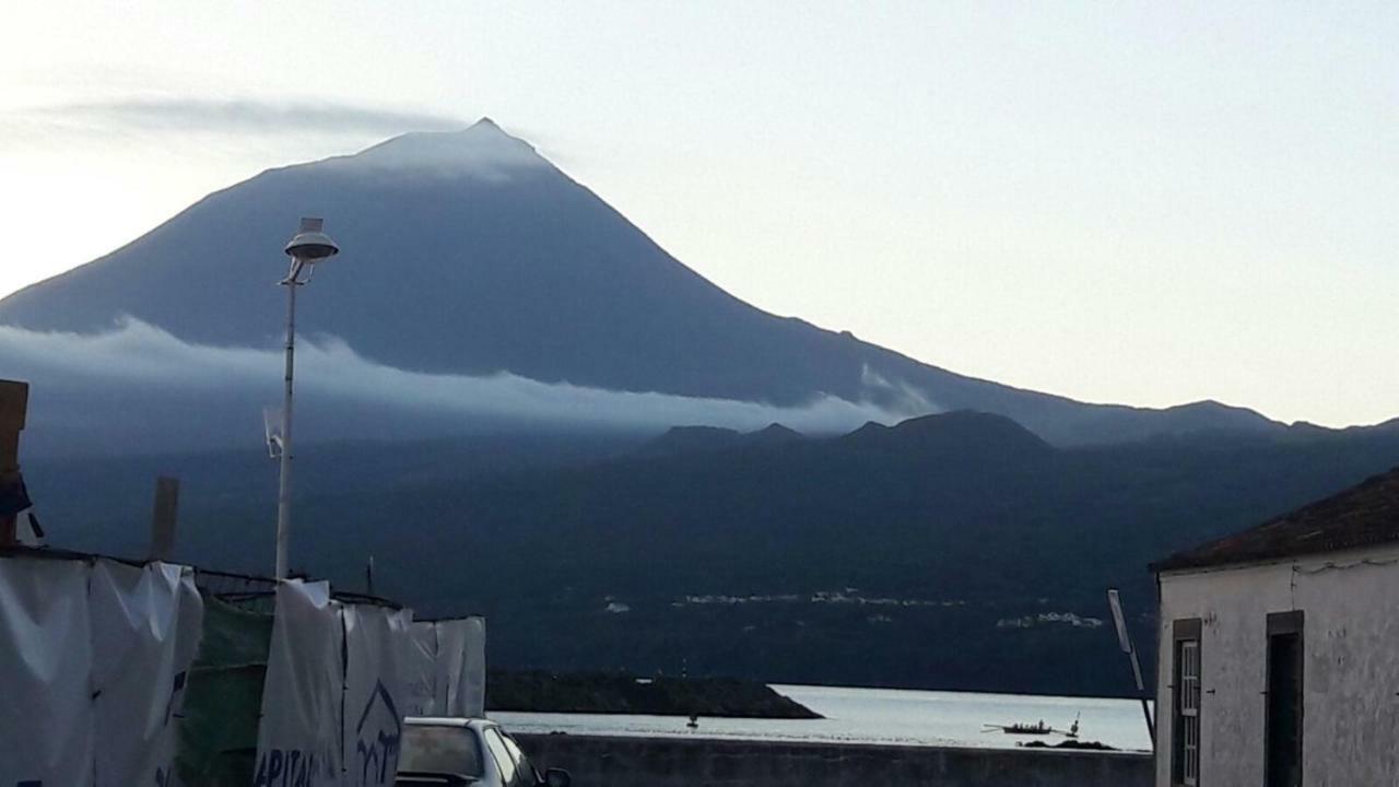 Azores Hibiscus House - Mountain And Sea Sao Roque do Pico